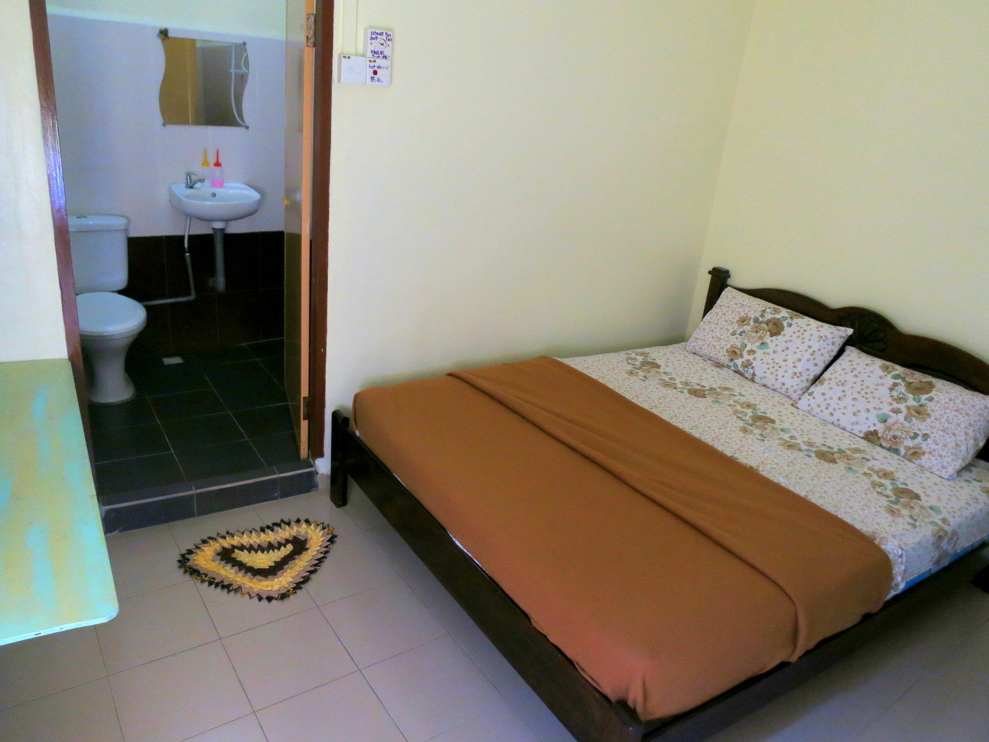 Pangkor Guesthouse Spk Kampong Sungai Udang Esterno foto