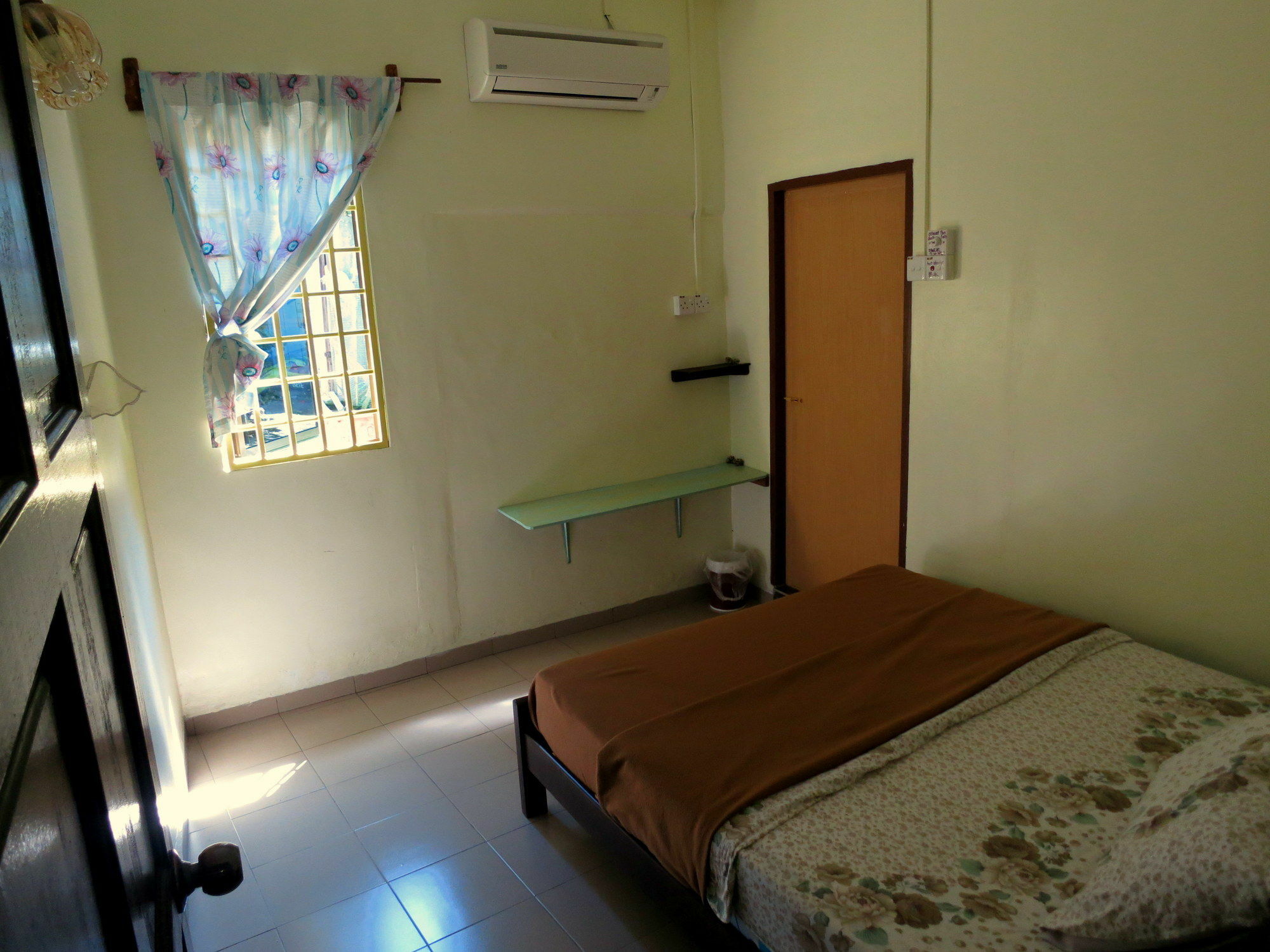 Pangkor Guesthouse Spk Kampong Sungai Udang Esterno foto